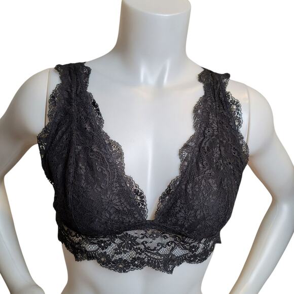 Victoria's Secret Lace Bralette Size L NWOT NEW Wireless - Picture 1 of 8